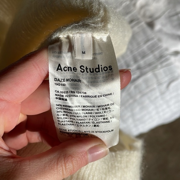 Acne Studios Daze Mohair Pearl White Wool Knit Sweater - Picture 11 of 12